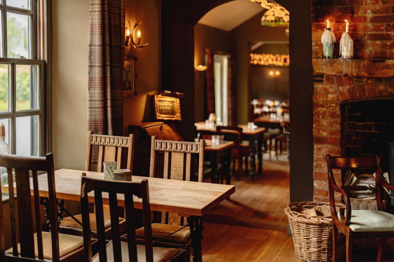 Wheatacre White Lion Hotel Burgh Saint Peter Ngoại thất bức ảnh
