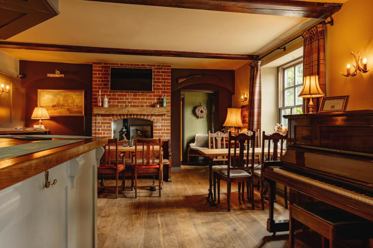 Wheatacre White Lion Hotel Burgh Saint Peter Ngoại thất bức ảnh