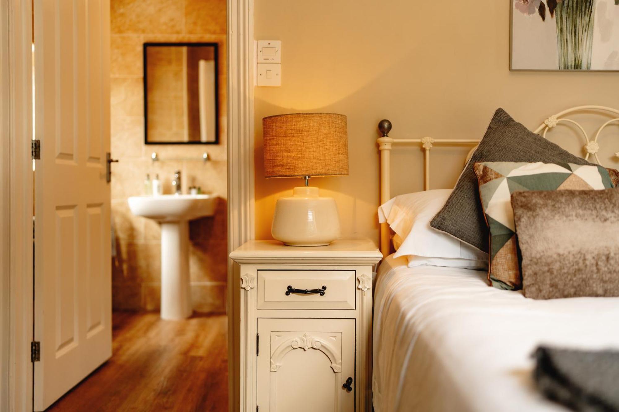 Wheatacre White Lion Hotel Burgh Saint Peter Phòng bức ảnh
